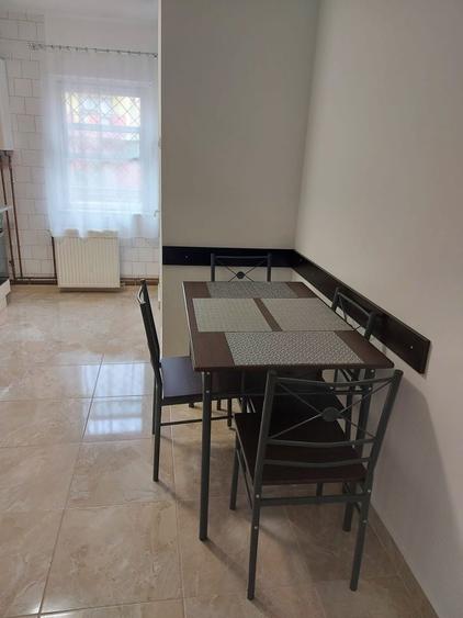 Apartament cu 2 camere decomandat în Mărăști