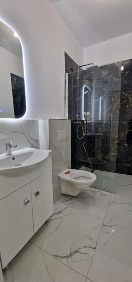 Casă cu Teren 320 Mp în Central