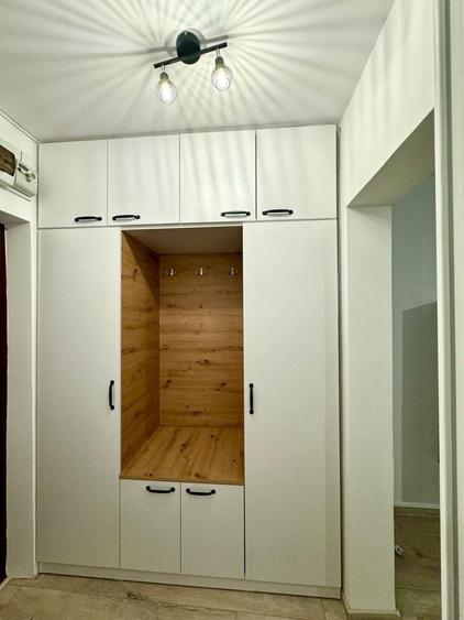 Apartament cu 2 camere semidecomandat în Radu Negru
