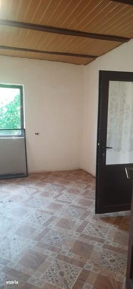 Casă cu 2 camere cu Teren 1000 Mp în Husasău de Tinca