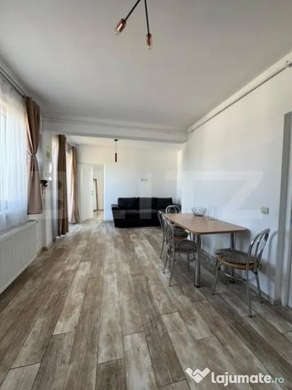 Apartament cu 3 camere decomandat în Florești