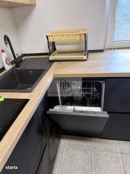 Apartament cu 4 camere decomandat în Zorilor