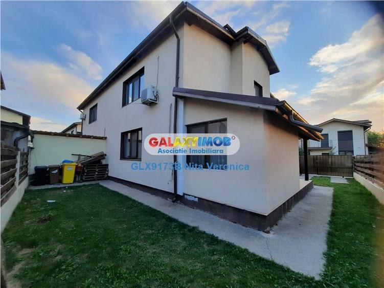 Casă cu 5 camere cu Teren 227 Mp în Domnești