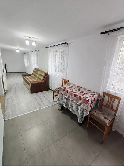 Apartament cu 3 camere decomandat în Dacia