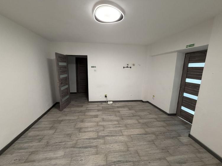 Apartament cu 2 camere decomandat în Ultracentral