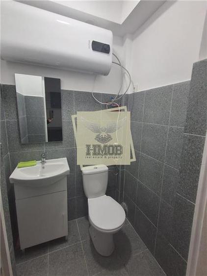 Garsonieră decomandată, mobilată în Vasile Aaron