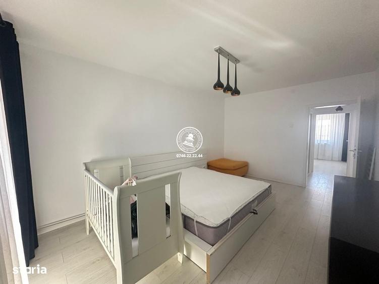 Apartament cu 4 camere decomandat în Copou