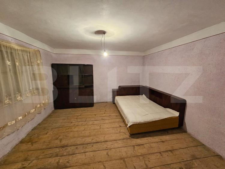 Casă cu 5 camere cu Teren 1855 Mp în Tomuțești