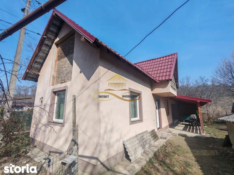 Casă cu 2 camere cu Canalizare în Parava