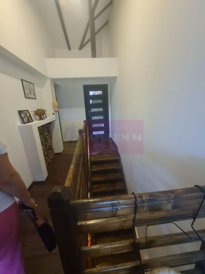 Duplex cu 4 camere cu Canalizare în Brebu
