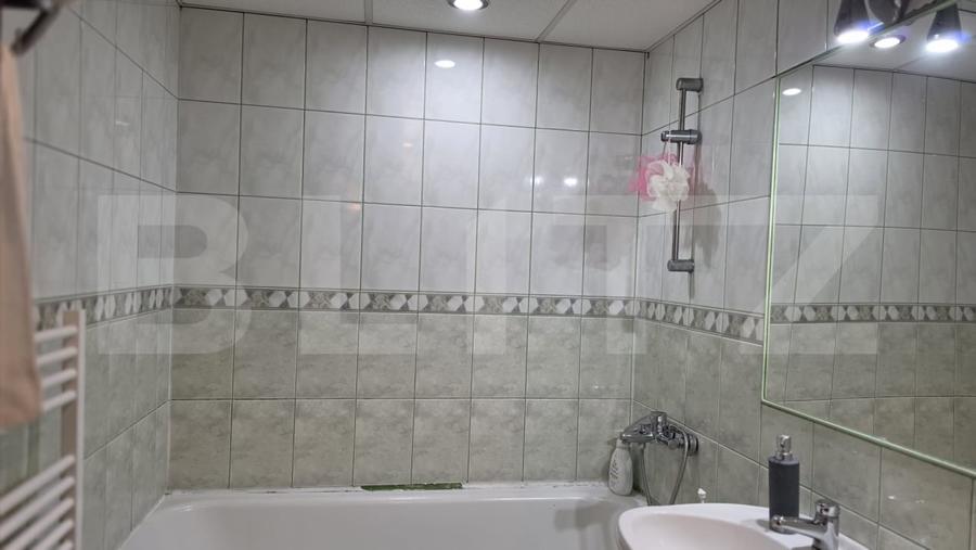 Apartament cu 3 camere decomandat, mobilat în Carpați 2