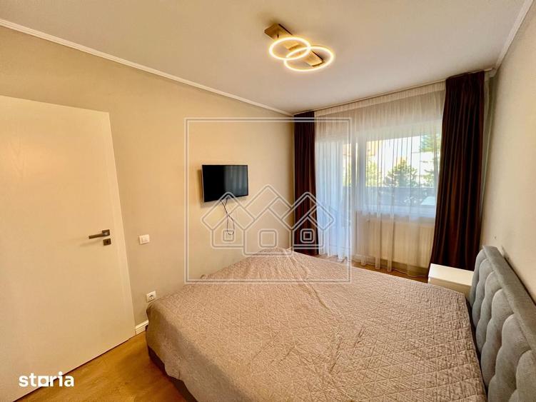 Apartament cu 2 camere decomandat în Calea Dumbrăvii