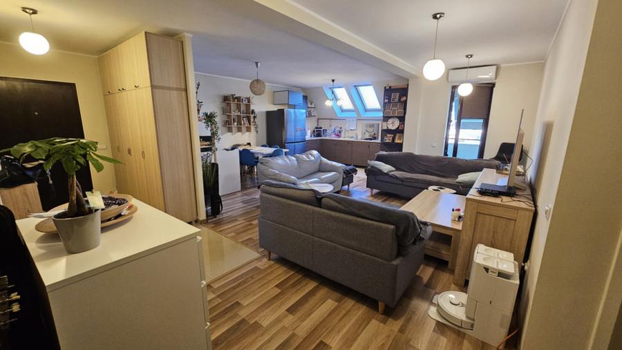 UNICAT, Apartament 3 camere 93mp, Zona Florilor - 3