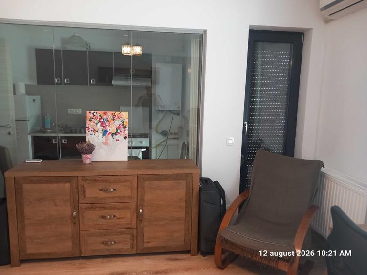 Garsonieră decomandată în Politehnica