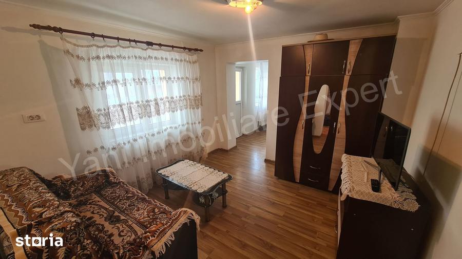 Casă cu 3 camere cu Teren 1112 Mp în Valea Iașului