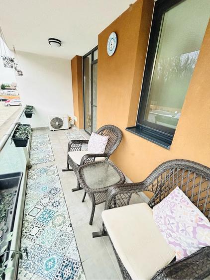 Apartament cu 2 camere semidecomandat în Central