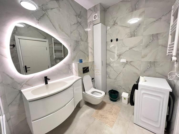 Apartament cu 2 camere semidecomandat, mobilat în Iris