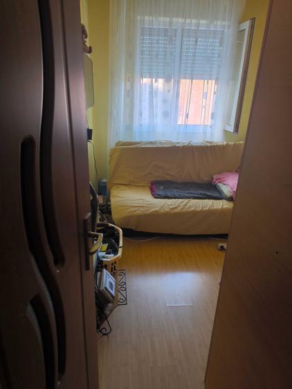 Apartament cu 3 camere semidecomandat în Ultracentral