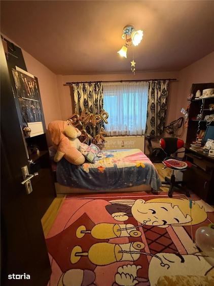 Apartament cu 3 camere în Aradul Nou