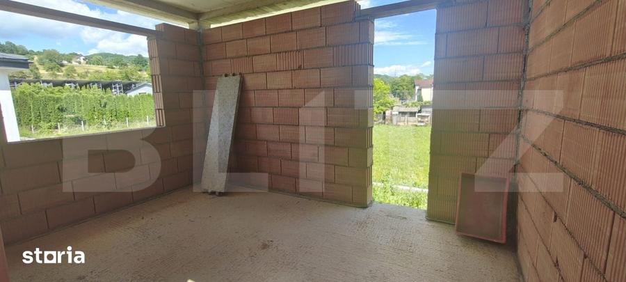 Casă cu 4 camere cu Teren 350 Mp în Central
