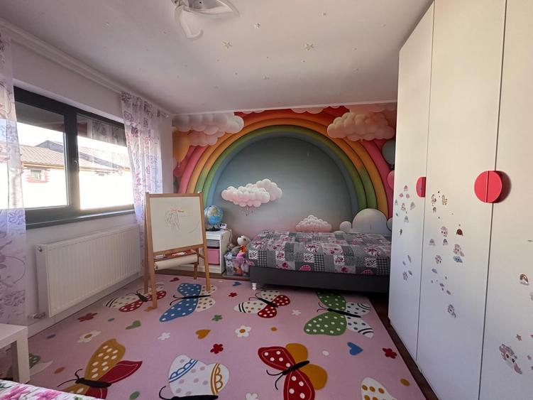 Duplex cu 3 camere cu Canalizare în Domnești