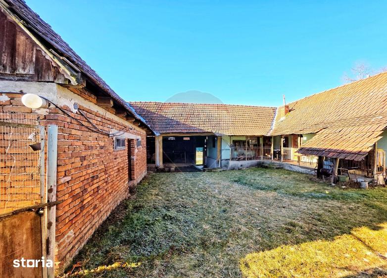 Casă cu 4 camere cu Teren 10486 Mp în Ohaba Lungă
