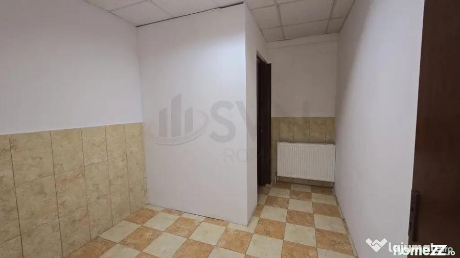 Casă cu 7 camere cu Teren 300 Mp în Rahova