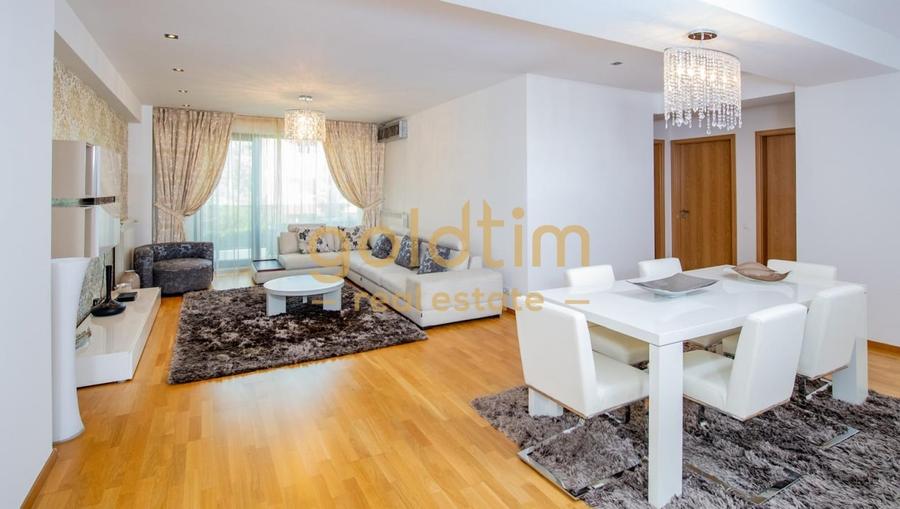 Apartament cu 3 camere decomandat, mobilat în Iancu Nicolae