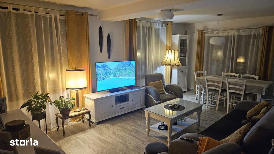 Casă cu 4 camere decomandat cu Teren 315 Mp în Vladimirescu