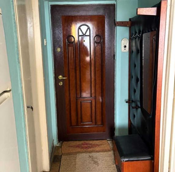 Apartament cu 2 camere semidecomandat în Sud