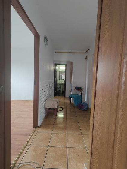 Apartament cu 2 camere decomandat în 23 August