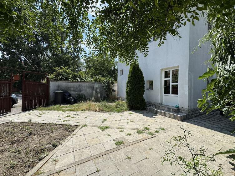Casa cu 7 camere de vanzare in zona *Regie-Belvedere* - 49