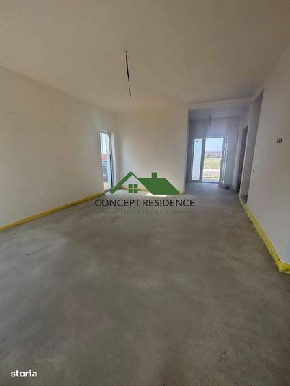 Casă cu 4 camere cu Teren 470 Mp în Săsar