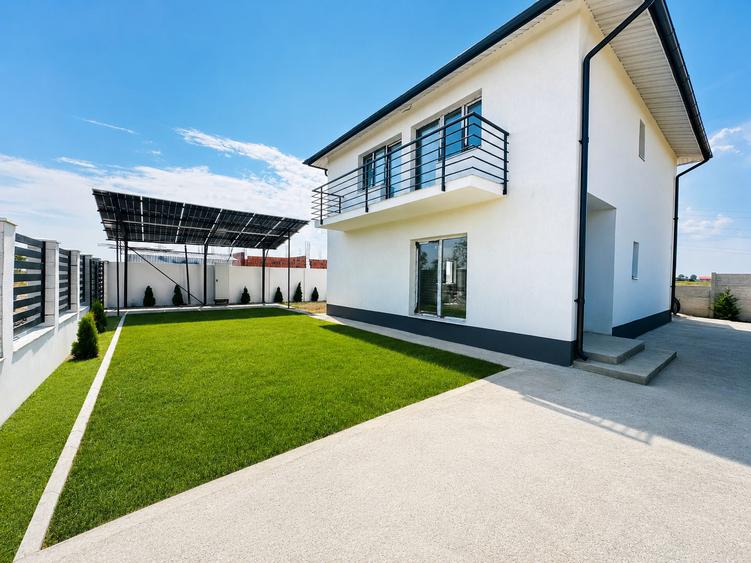 Casă individuală cu 4 camere cu Teren 340 Mp în Berceni