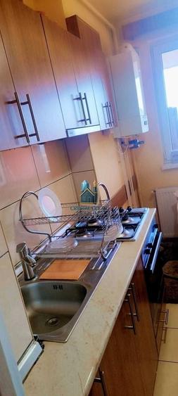 Apartament cu 2 camere semidecomandat în Libertății