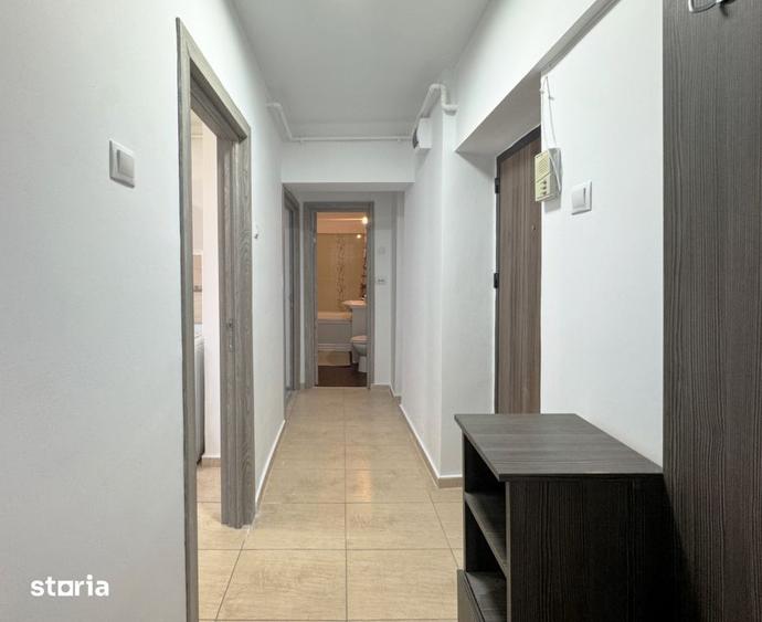 Apartament cu 2 camere decomandat, mobilat în Delfinariu