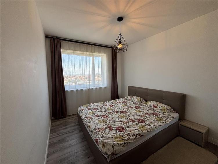Apartament cu 3 camere decomandat în Iosia