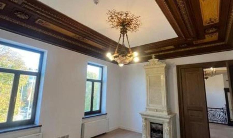 Casă cu 19 camere cu Teren 751 Mp în Dacia