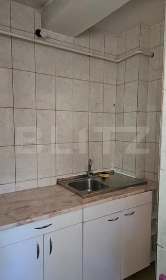Garsonieră decomandată, mobilată în Mazepa 1