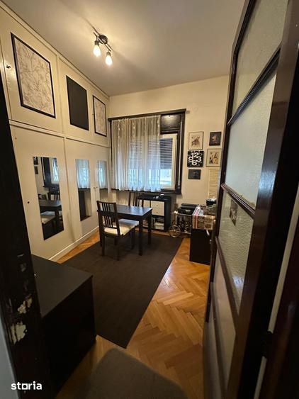 Apartament cu 2 camere semidecomandat, mobilat în Eminescu