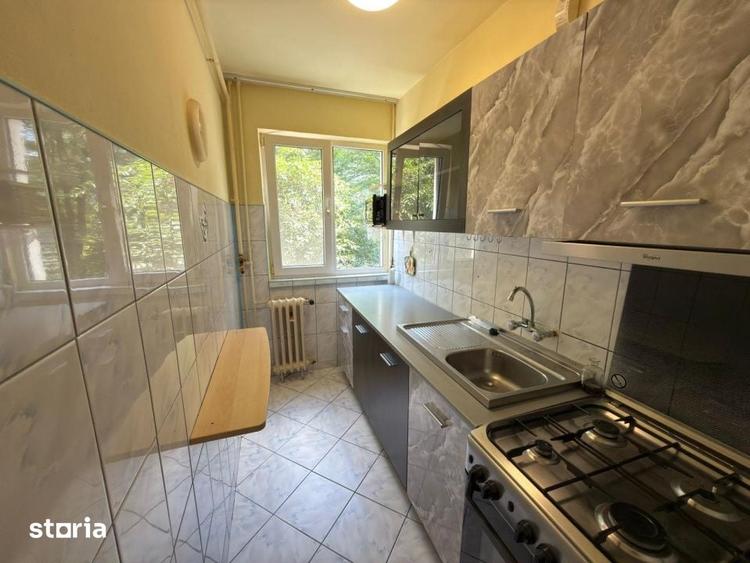 Apartament cu 2 camere semidecomandat în Malu Roșu