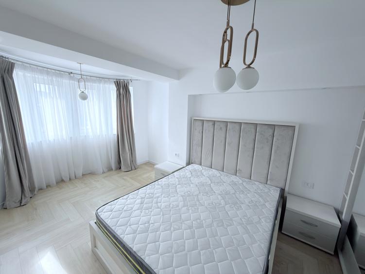 Apartament cu 3 camere în Ultracentral