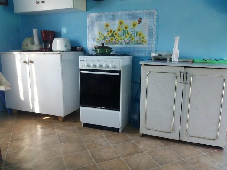 Casă cu 2 camere cu Teren 2800 Mp în Lepindea