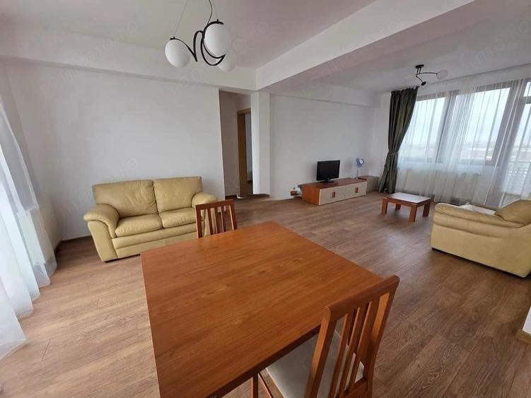 Apartament cu 2 camere semidecomandat în Aradului