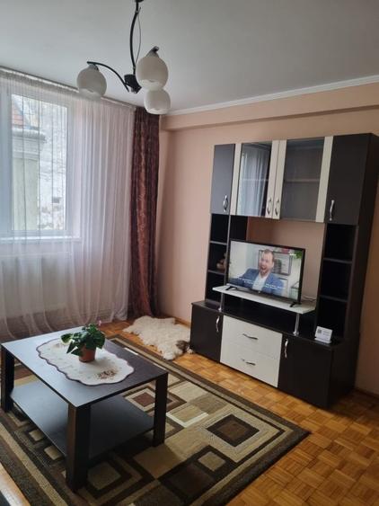 Apartament cu 2 camere decomandat în Dej
