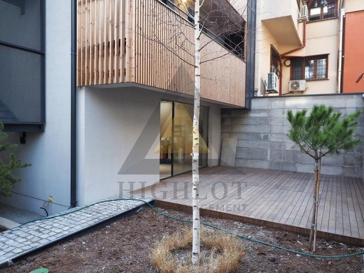 Apartament cu 4 camere decomandat în Dorobanți