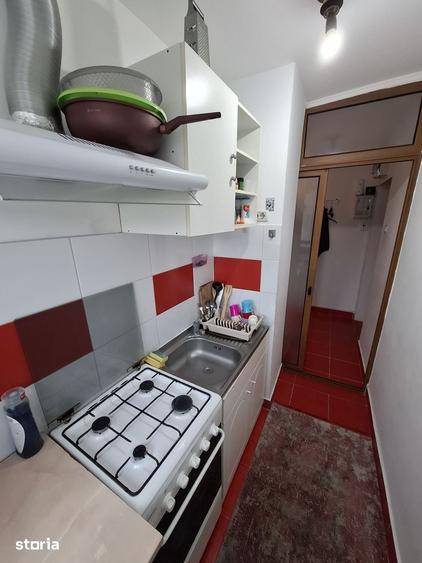 Apartament cu 3 camere în Inel II