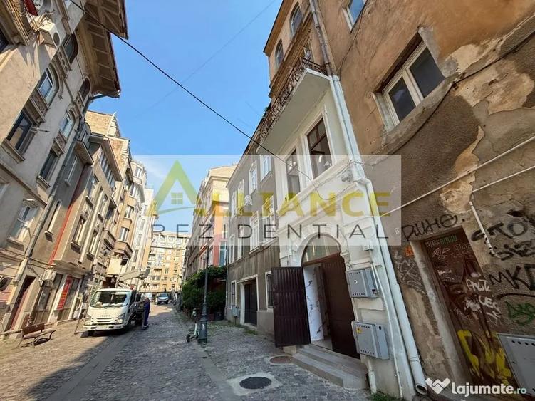 Apartament cu 2 camere semidecomandat în Centrul Istoric
