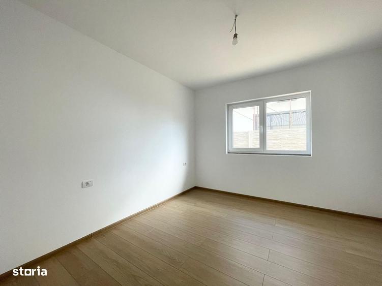 Casă cu 3 camere cu Teren 300 Mp în Sud