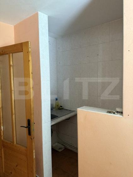 Apartament cu 3 camere, decomandat, zona George Enescu - 7
